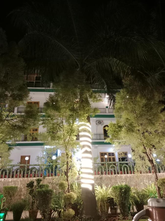 Oyo41147塔伯万瓦蒂卡酒店 Rishīkesh 外观 照片